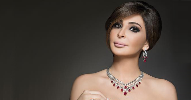 اختيار إليسا الأفضل في مهرجان موازين 2015