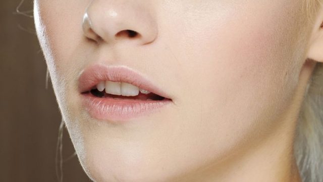 موضة المكياج الطبيعي 2015