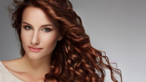 أقنعة طبيعية جديدة للعناية بالشعر في الخريف