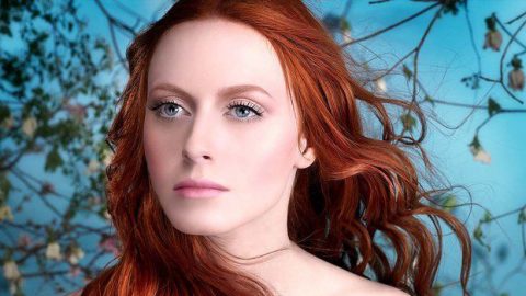 أعشاب طبيعية تعزز لون شعرك فاستخدميها