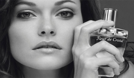 عطر فليور دو كريستال  fleur de cristal