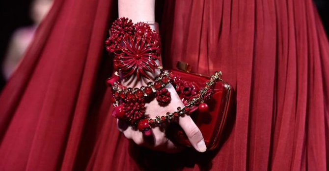 أجمل الحقائب الحمراء خريف 2014 2015