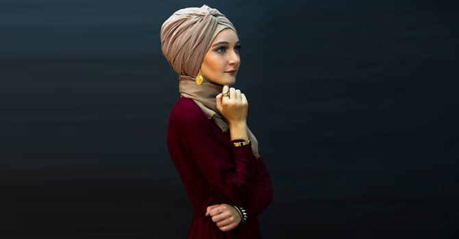 كيف ترتتدين العمامة Turban بشكل محتشم