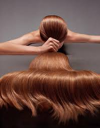 ماسك المايونيز والفراولة يزيل ارهاق الشعر