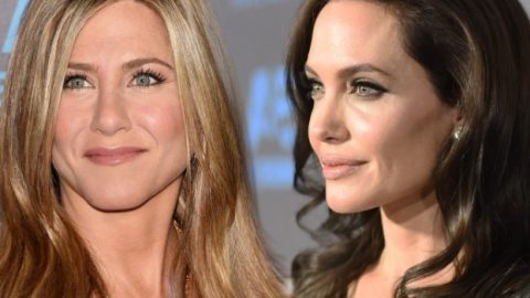 حفل critics choice awards جمع انجلينا جولى وجينفر انيستون لاول مرة
