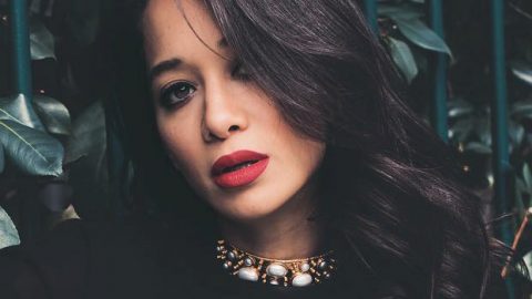 حمرة شفاه ماك الأيقونية تجمع بين مادونا و لانا الساحلي