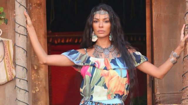 حمل نادين نسيب نجيم في أول إبريل