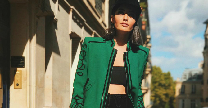 الفاشينيستا كارن وازن أيقونة شارع الموضة الباريسي