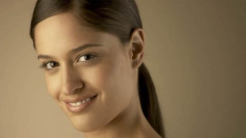 اعتني ببشرتك على الطريقة الهندية