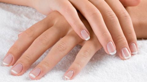 نصائح هامة لترطيب الأظافر في رمضان