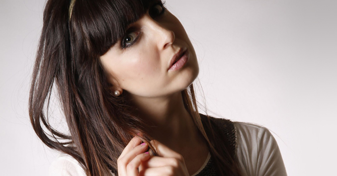 كيف تقضين على مشاكل شعرك بطريقة صحيحة؟