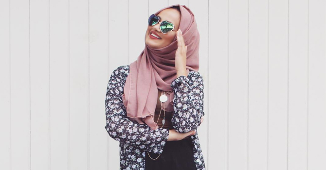 إطلالات الجامعة بالحجاب على مدار 7 أيام