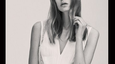 تاج الأزهار من elie saab لعروس ربيع 2017