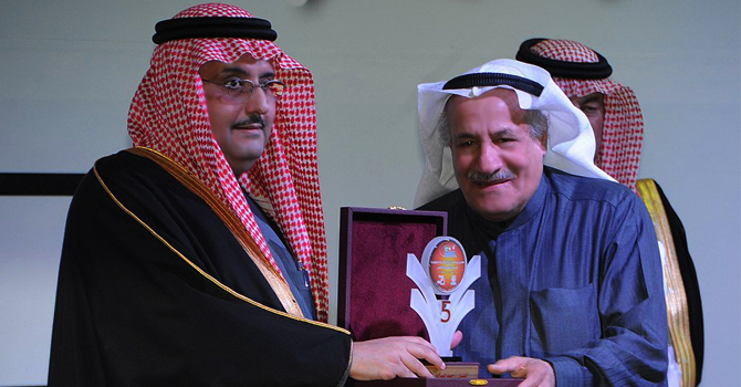 وفاة الفنان الكويتي أحمد الصالح عن عمر يناهز 77 عام