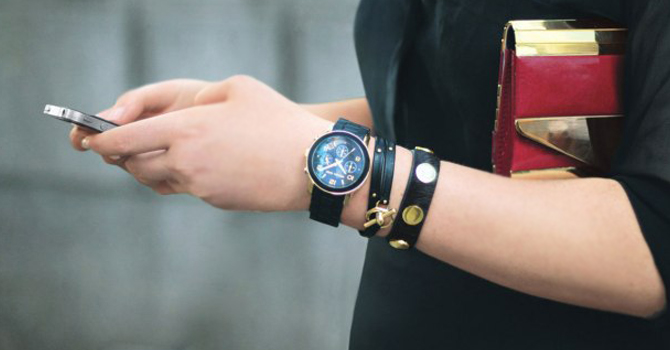 كيف تختاري اكسسوارات تناسب ازياءك العملية؟