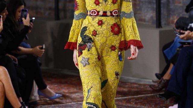 فستان غوتشي كروز 2016