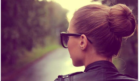 لعمل تسريحة الدونات الساحرة اتبعي هذه الخطوات