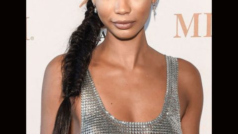 CHANEL IMAN بتسريحة جديلة السنبلة الفرنسية