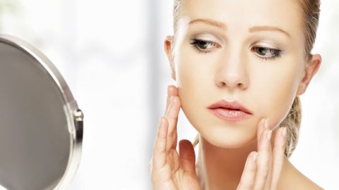 3 خرافات خاطئة عن البشرة الحساسة