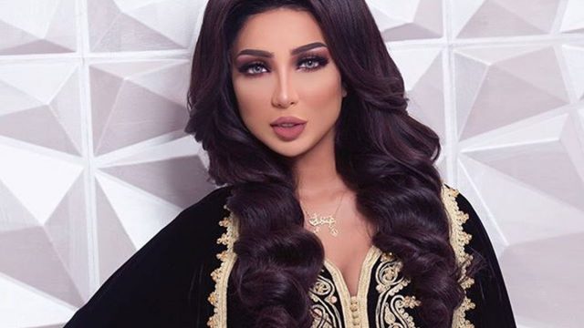 دنيا بطمة تكشف حقيقة سرقتها لملابس حلا الترك