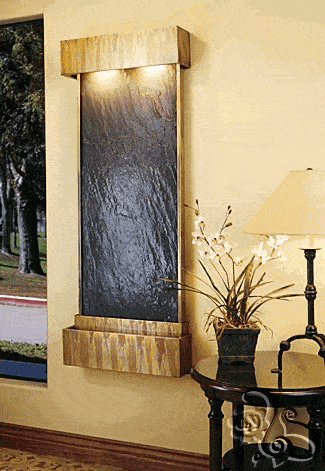 شلال مائي داخلي