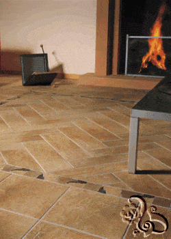 ارضية من السيراميك مع حزام مزخرف