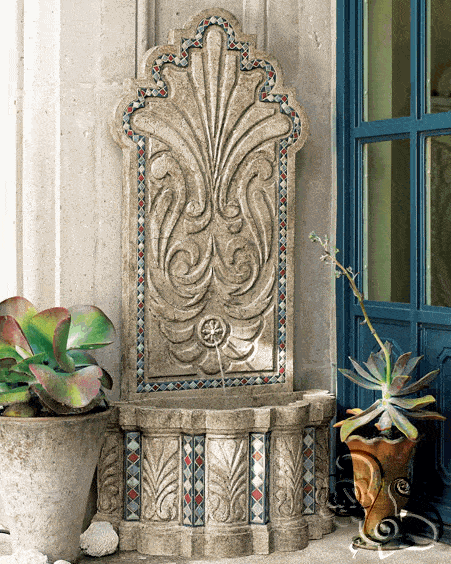 نافورة ماء جدارية