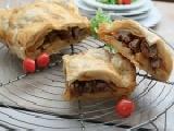 فطيرة اللحم والبطاطا