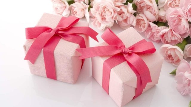 هدايا ذكرى الزواج : أهم الهدايا في ذكرى زواجكما