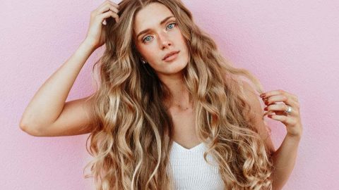 ألوان صبغات الشعر لفصل الصيف مع لمسات مميزة وجريئة