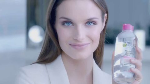 أحدث مستحضرات تنظيف البشرة من مياه الميسيلار