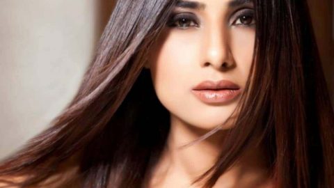 أفضل أقنعة لمحاربة تساقط الشعر والتمتع بخصلات صحية  