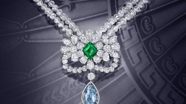 أفضل مجوهرات أحجار كريمة ذات تصاميم دافئة لهذا الخريف