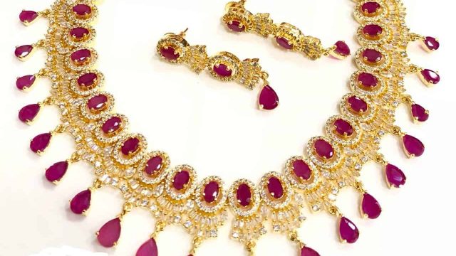 مجوهرات أحجار الروبي لإطلالة متميزة وفاخرة