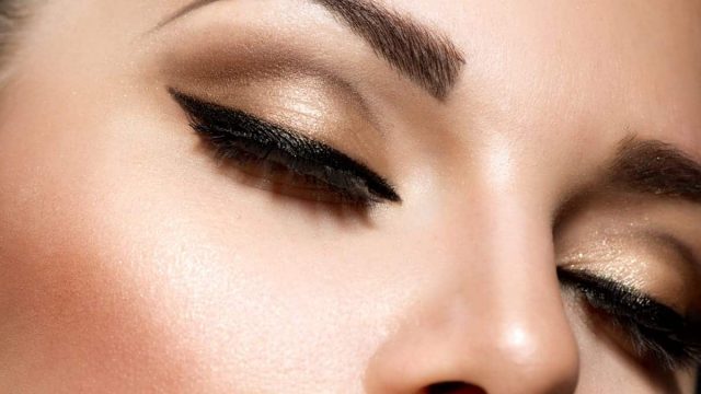 أحسن كحل حواجب ضد الماء عليك تجربته