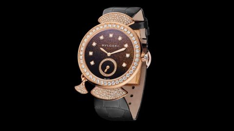 أفضل ساعات بالذهب الوردي للمسة أنثوية فائقة الجمال