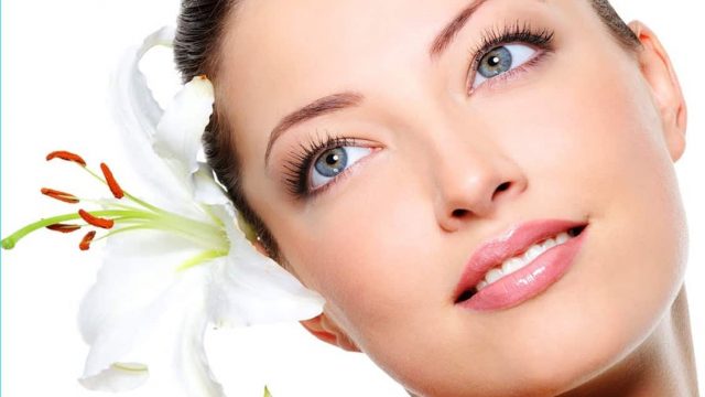 فوائد التونر المقشر للبشرة وأفضل المنتجات منه