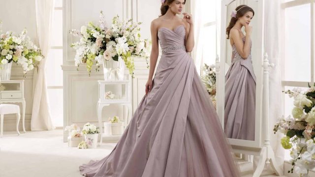 أحدث فساتين خطوبة لسنة 2020