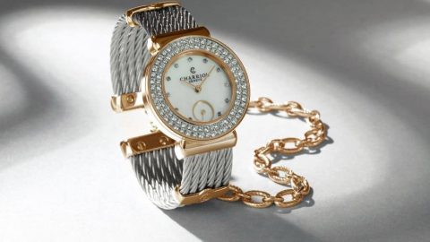 أجمل الساعات ذات تصميم أنثوي ساحر