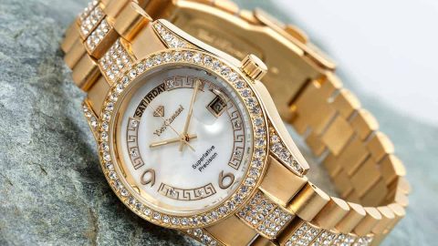 أفخم الساعات النسائية ذات تصاميم ابداعية  