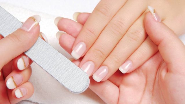 خطوات برد الأظافر الصحيحة جربيها في المنزل