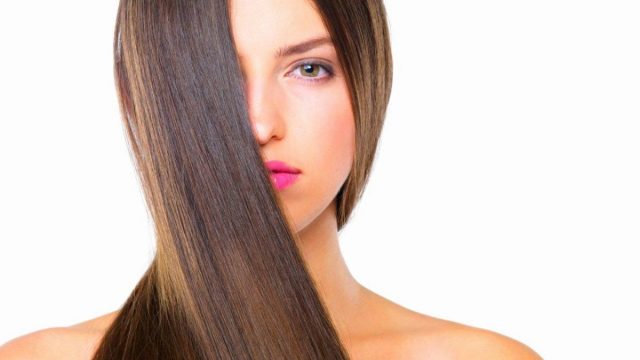 أفضل الطرق لتعطير الشعر عليك تجربتها