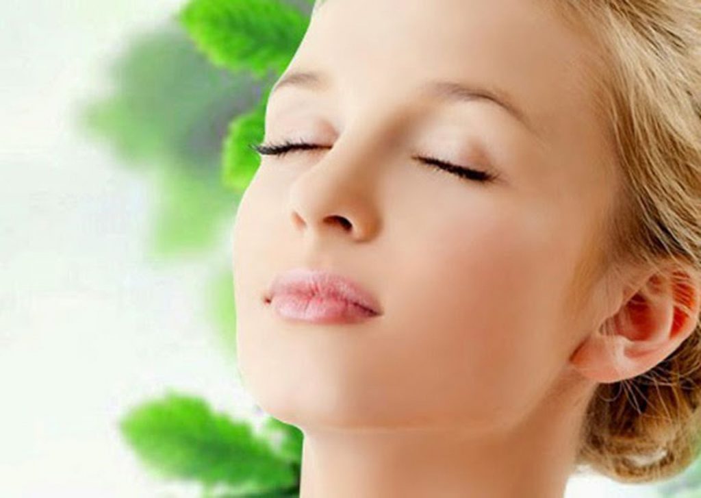  القناع الورقي