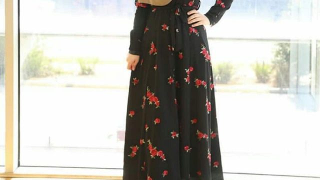 هكذا يمكنك تنسيق الفستان الطويل مع الحجاب في إطلالات رمضان