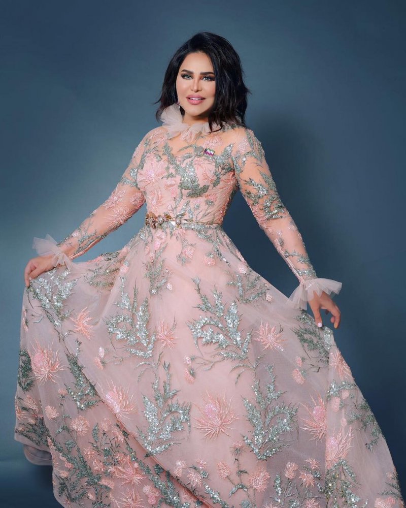 فساتين خطوبة من وحي النجمات