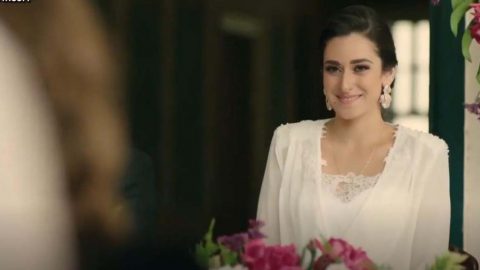 استلهمي ملابسك من إطلالات أمينة خليل في مسلسل ” ليه لأ”