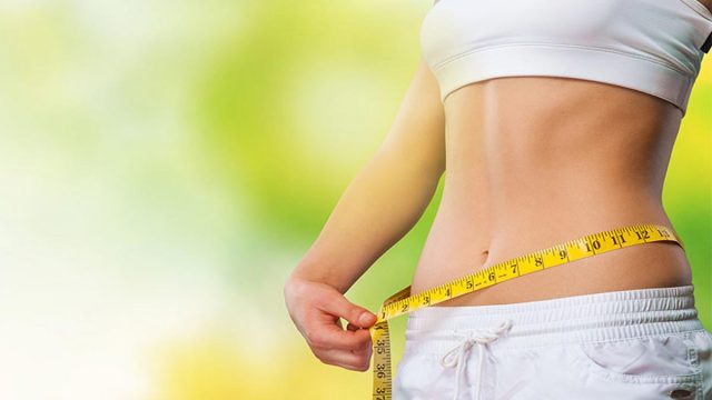 تمارين رياضية سهلة لتنحيف الخصر والأرداف والحصول على بطن مسطح في المنزل