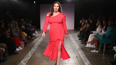 بالصور: عارضات بدينات أحدثن ثورة في عالم الموضة