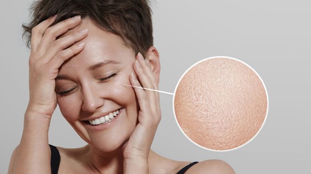 للبشرة الدهنية: تجنبي هذه الأخطاء عند العناية بالبشرة