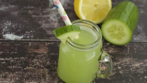 أفضل مشروبات للتخلص من الوزن الزائد